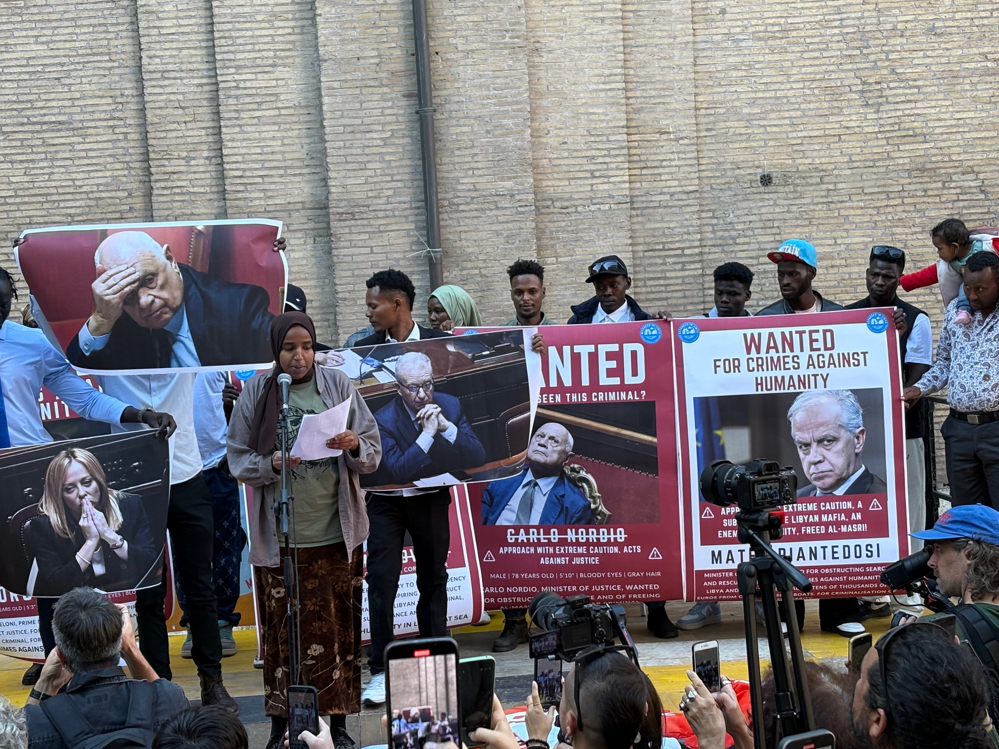 Action days in Rome, 18.10.2025, stage of survivors